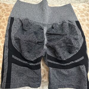 Scrunch Contour Shorts